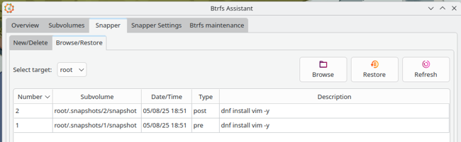Aplicación Btrfs assistant na vista para escoller e restaurar puntos de restauración