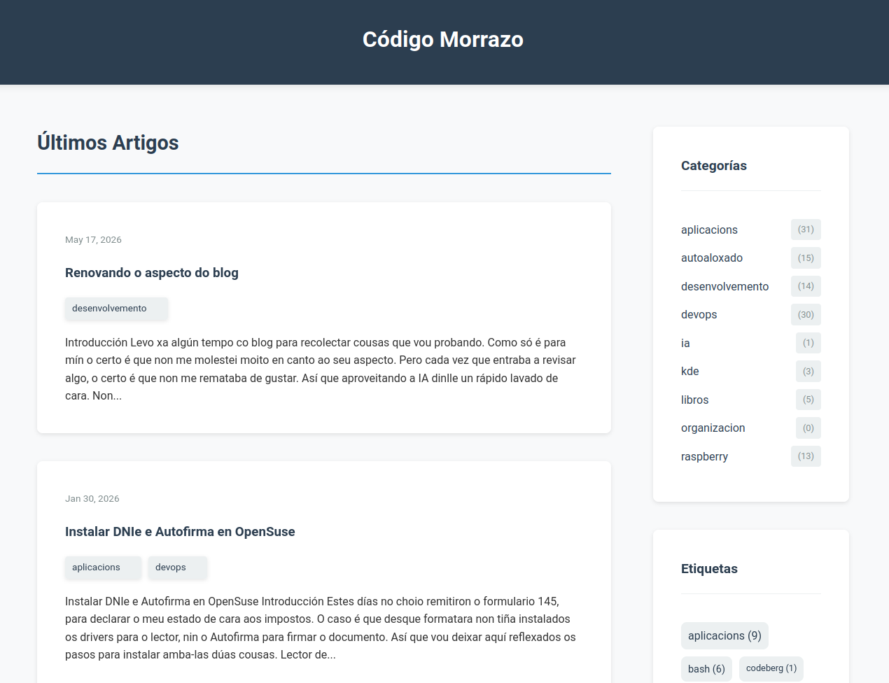 Imaxe do estilo actual da web, vistazo breve aos artigos e enlaces ás categorías e etiquetas. A imaxe amosa un listado de dez artigos cun fragmento do seu contido